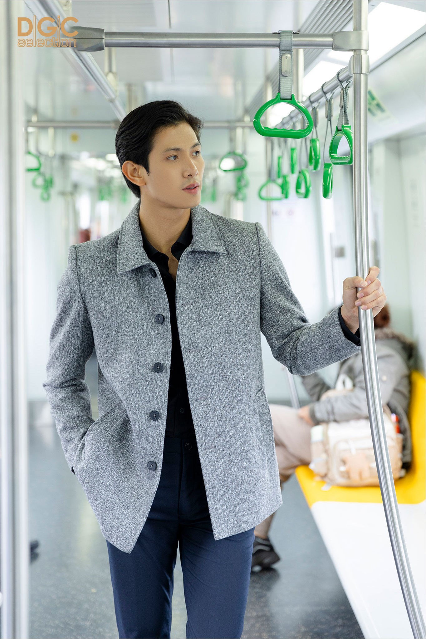 Ảnh của Áo măng tô 2 lớp dáng lửng